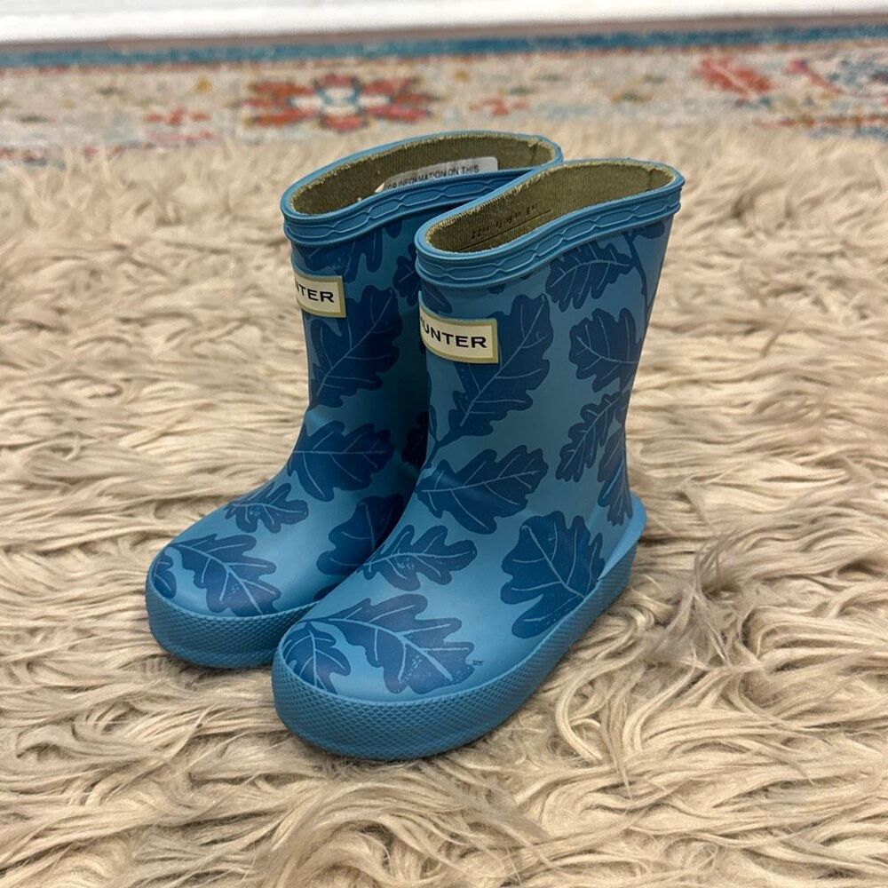 Hunter toddler rain boots size 6/7